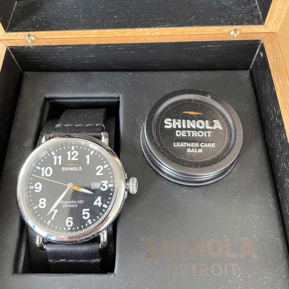 Shinola black Runwell man's watch - unworn